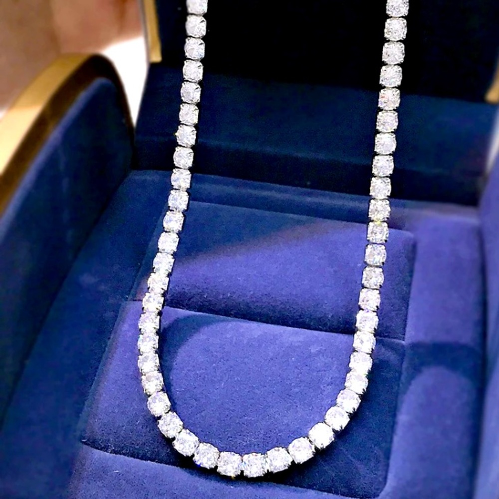 COPY - Luxury Diamond Rhinestone Tennis Necklace